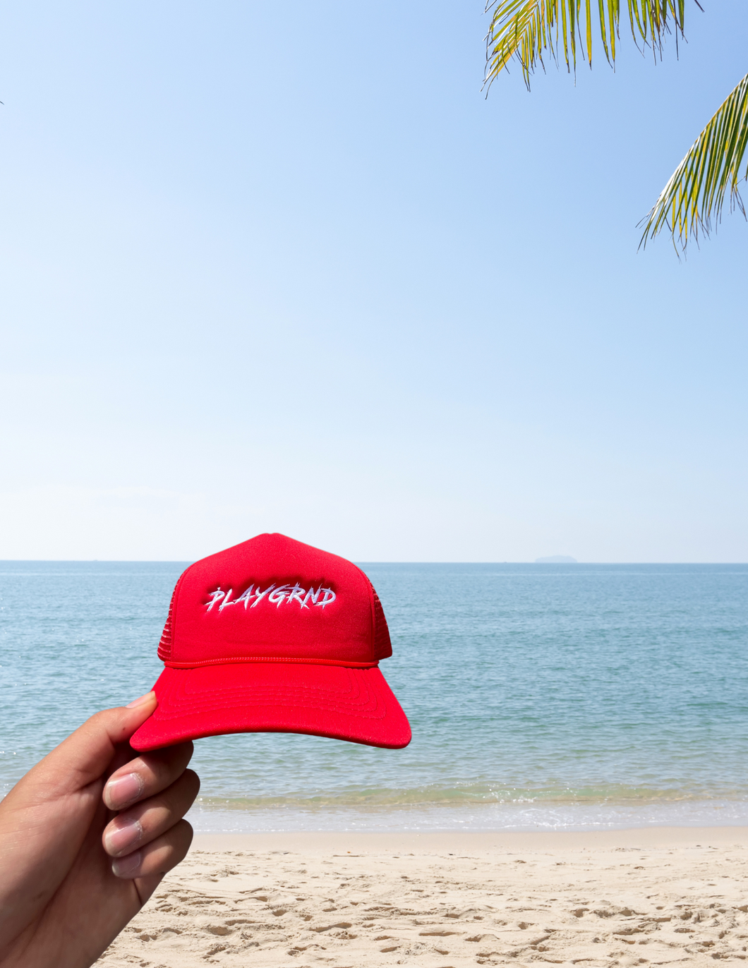 Text logo trucker hat red